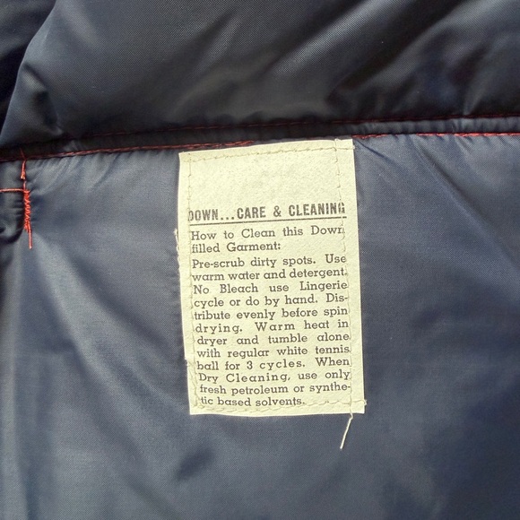 William Barry Rust Orange Quilted Puffer Vest with Navy Lining - Picture 6 of 8